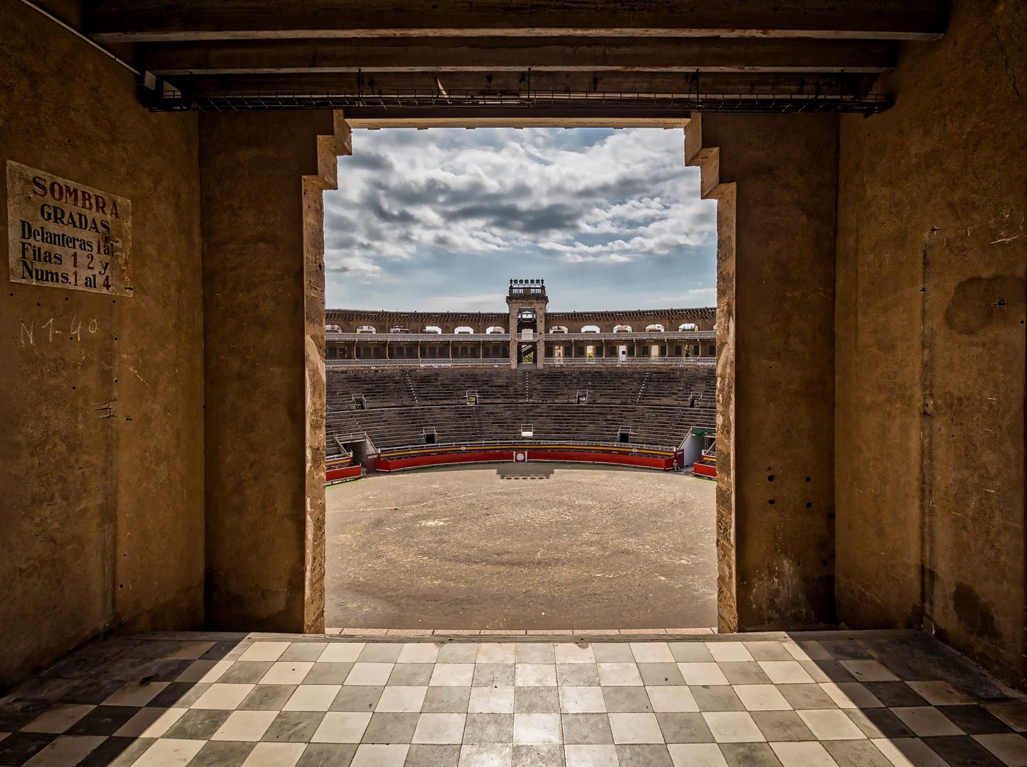 Anjava / Stierkampfarena